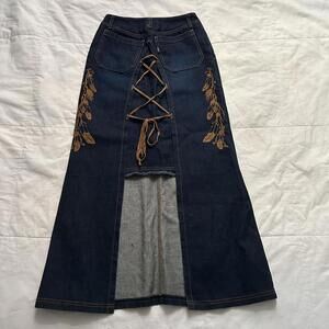 Clutch Y2K dark wash maxi skirt with lace up detail and feather embroidery